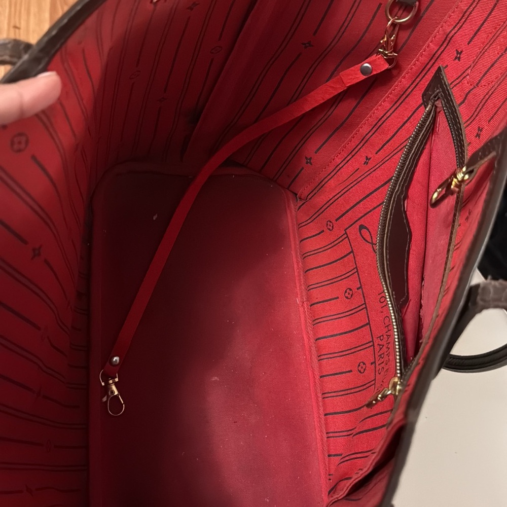 (SOLD) LV Neverfull MM Damier Ebene - Picture 3 of 14
